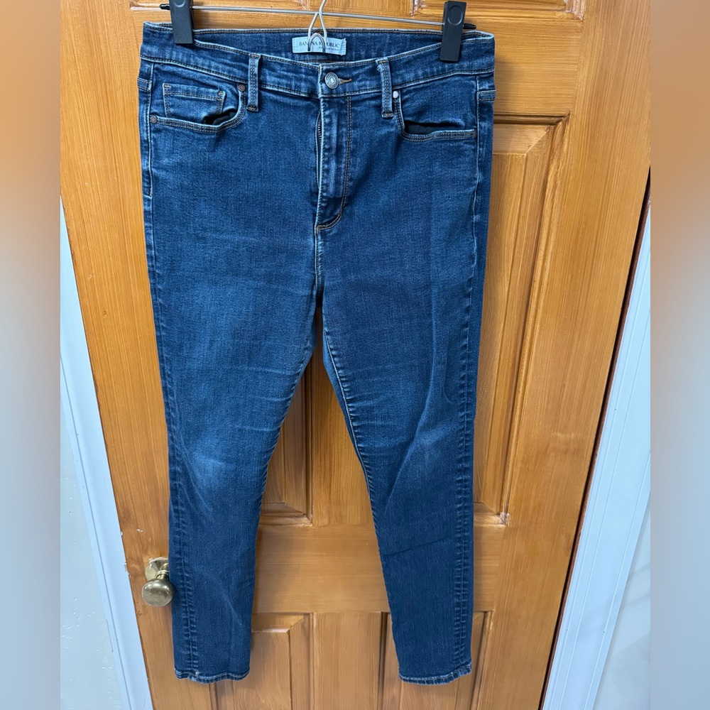 Banana republic jeans size 30 short